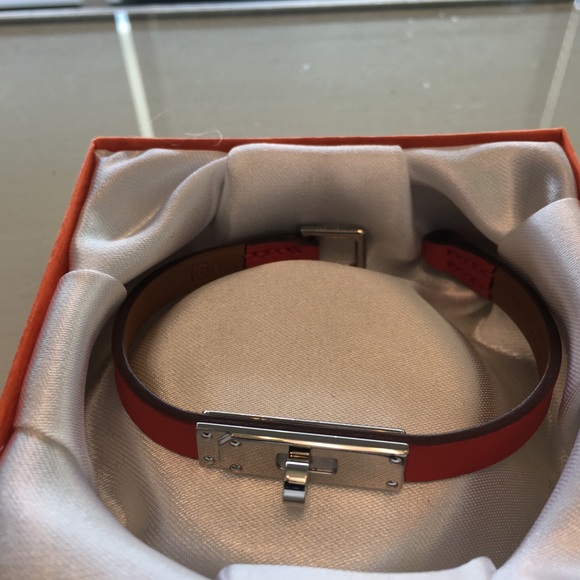 Hermes Jewelry - Authentic Hermes micro Kelly bracelet. Size Medium Hermes Jewelry - Authentic Hermes micro Kelly bracelet. Size Medium